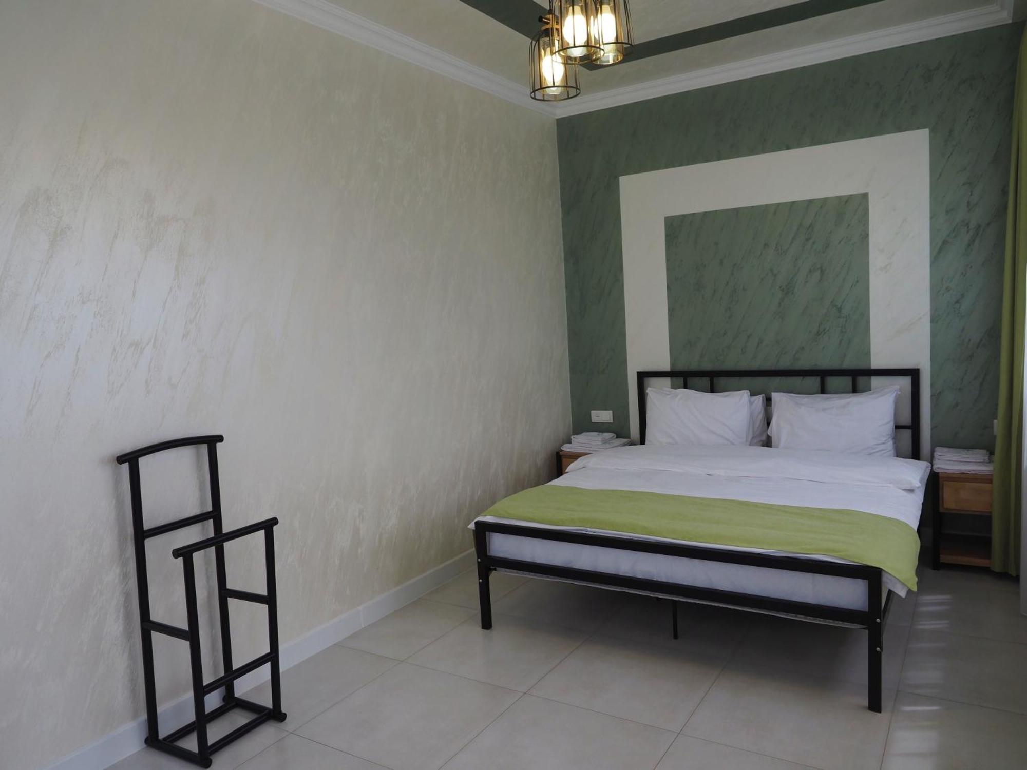 V&V Hotel Gyulagarak Habitación foto